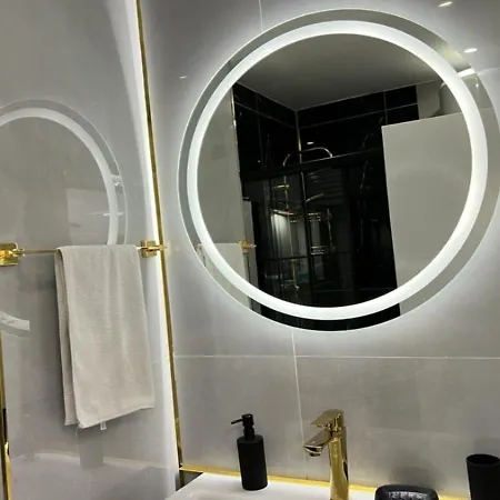 Luxury Golden Horn *